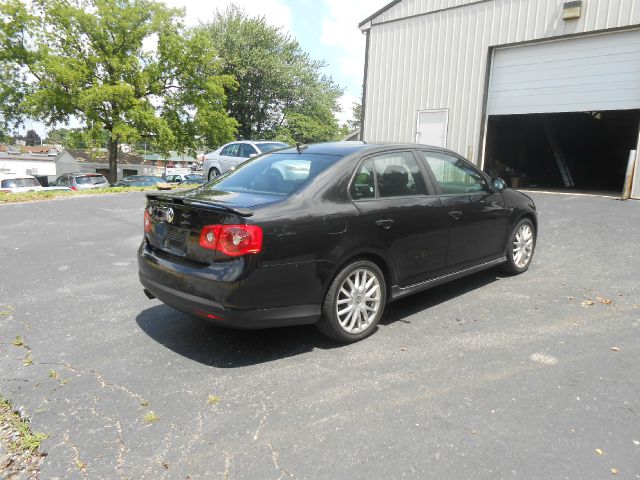 2007 Volkswagen Jetta 5.0L