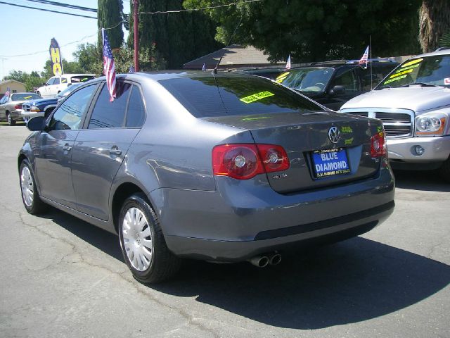 2007 Volkswagen Jetta 4.2 S-line