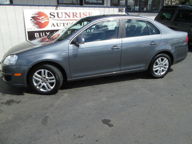 2007 Volkswagen Jetta Touring Package And Navigation