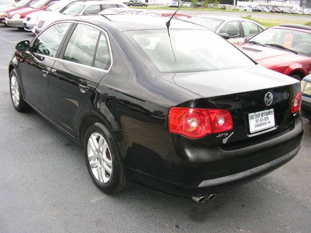 2007 Volkswagen Jetta Supercharged Notchback