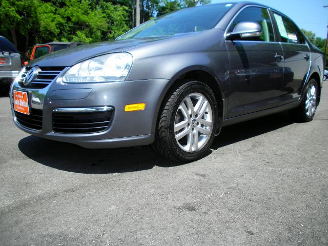 2007 Volkswagen Jetta QUAD CAB Sport 1500 Down