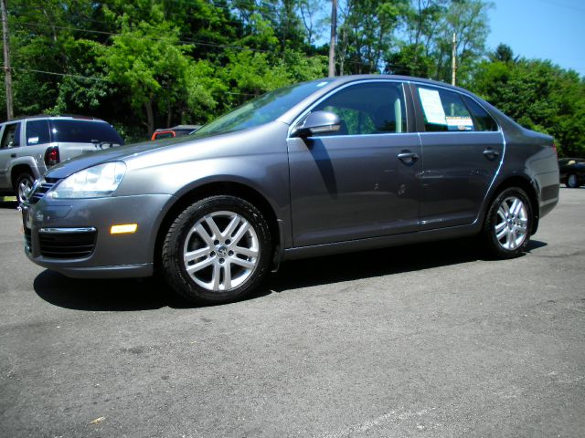 2007 Volkswagen Jetta QUAD CAB Sport 1500 Down