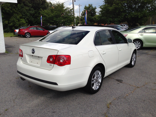 2007 Volkswagen Jetta QUAD CAB Sport 1500 Down