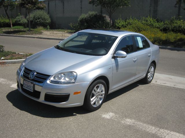 2007 Volkswagen Jetta Touring W/res W/navi