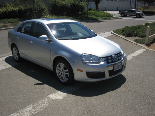 2007 Volkswagen Jetta Touring W/res W/navi