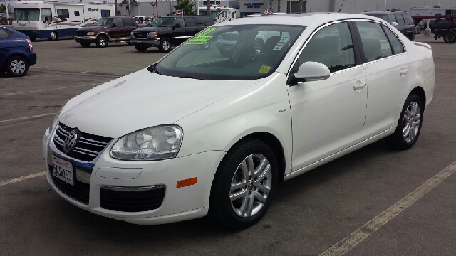 2007 Volkswagen Jetta Touring W/res W/navi