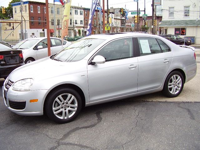 2007 Volkswagen Jetta Touring W/res W/navi