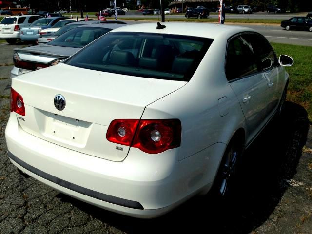 2007 Volkswagen Jetta 2.5T AWD SUV