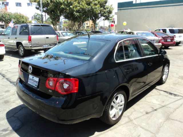 2007 Volkswagen Jetta Touring W/res W/navi