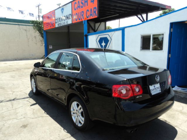 2007 Volkswagen Jetta Touring W/res W/navi