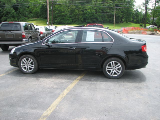 2007 Volkswagen Jetta LT A CV AUTO