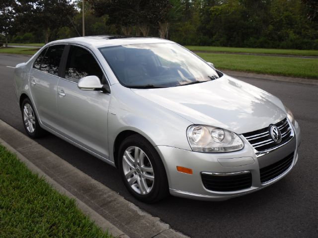 2007 Volkswagen Jetta Supercharged Notchback