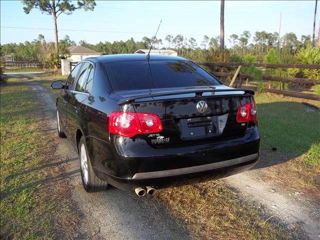 2007 Volkswagen Jetta Supercharged Notchback