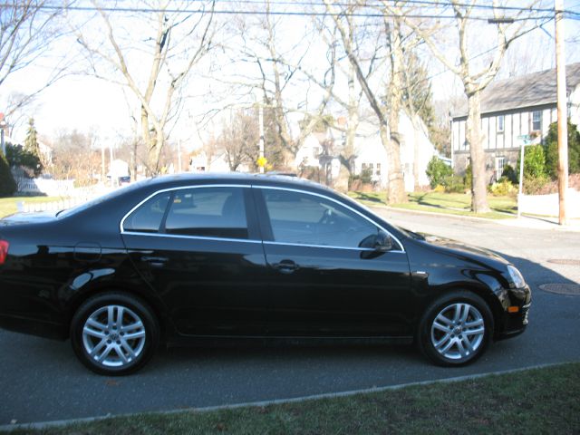 2007 Volkswagen Jetta Touring W/res W/navi