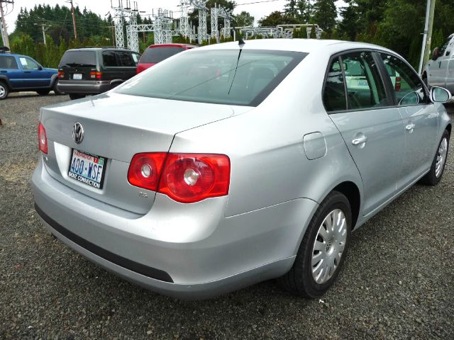 2007 Volkswagen Jetta Touring PKG RES W/nav