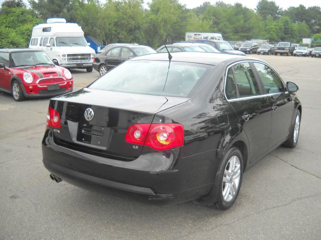 2007 Volkswagen Jetta Touring W/res W/navi