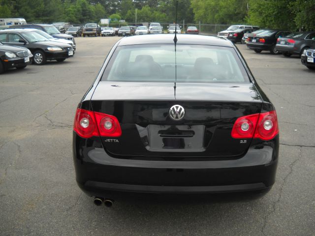 2007 Volkswagen Jetta Touring W/res W/navi