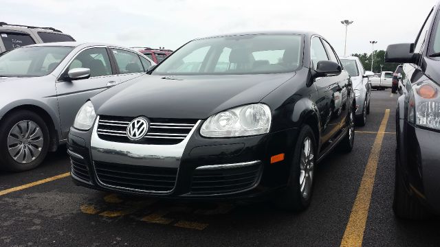 2007 Volkswagen Jetta Reg Cab 112 WB 4WD SLT