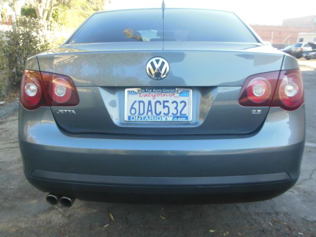 2008 Volkswagen Jetta Supercharged Notchback