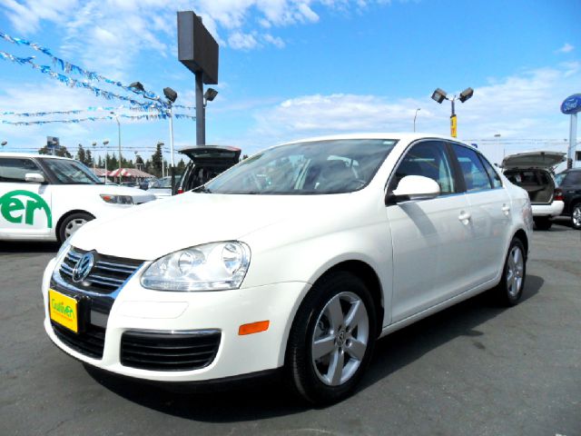 2008 Volkswagen Jetta Supercharged Notchback