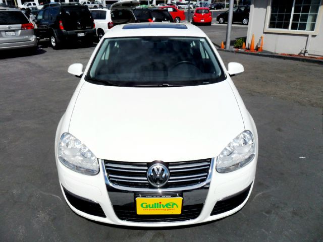 2008 Volkswagen Jetta Supercharged Notchback