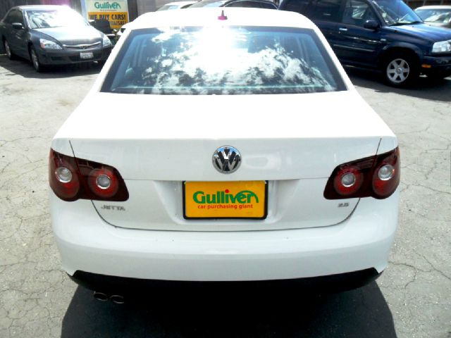 2008 Volkswagen Jetta Supercharged Notchback