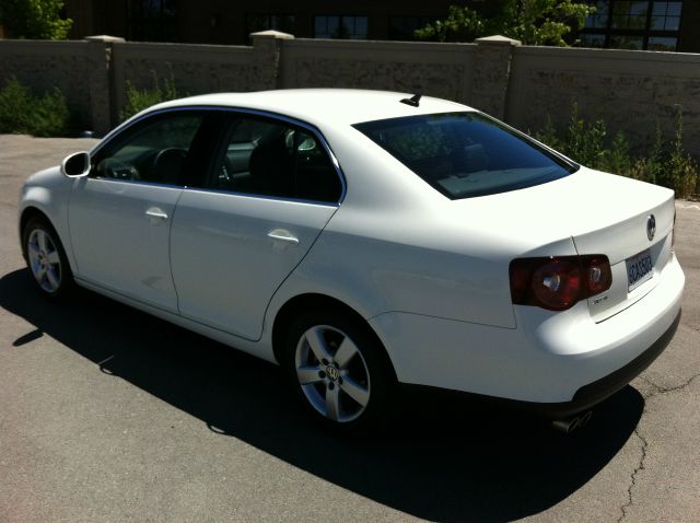 2008 Volkswagen Jetta Supercharged Notchback