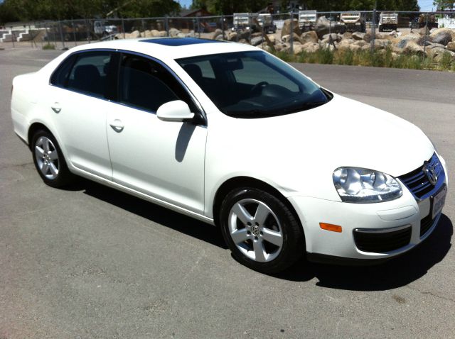 2008 Volkswagen Jetta Supercharged Notchback