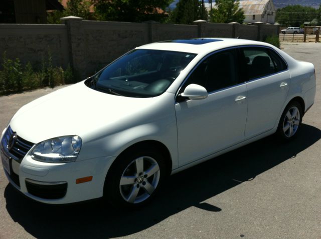 2008 Volkswagen Jetta Supercharged Notchback