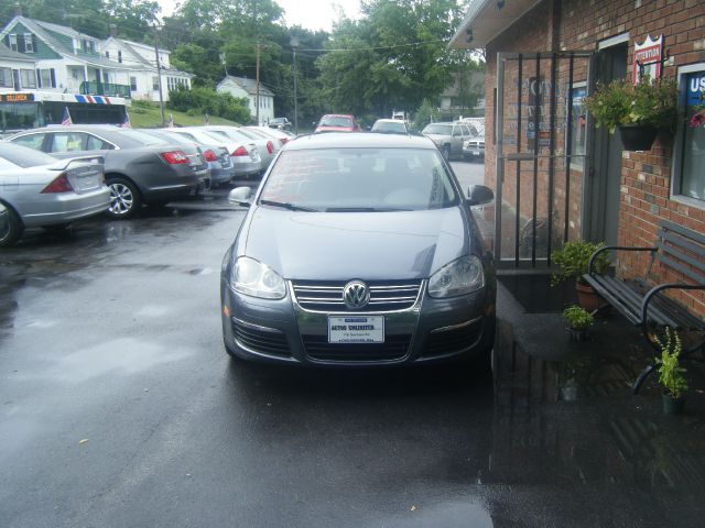 2008 Volkswagen Jetta Sedan V/6