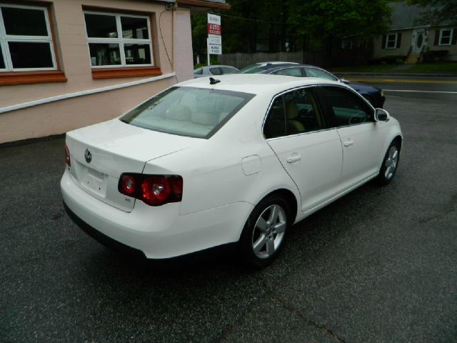 2008 Volkswagen Jetta Supercharged Notchback