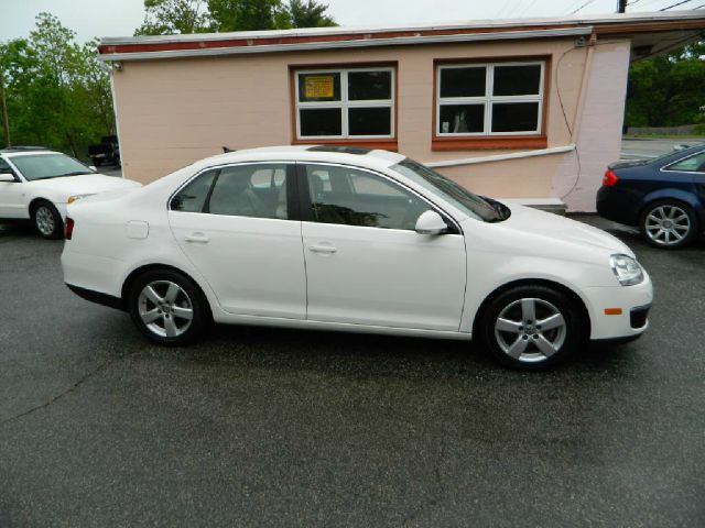 2008 Volkswagen Jetta Supercharged Notchback