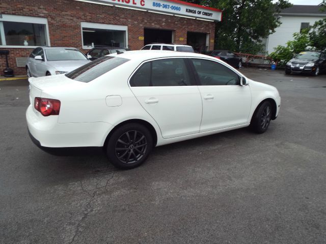 2008 Volkswagen Jetta Supercharged Notchback