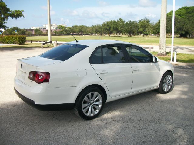 2008 Volkswagen Jetta XR