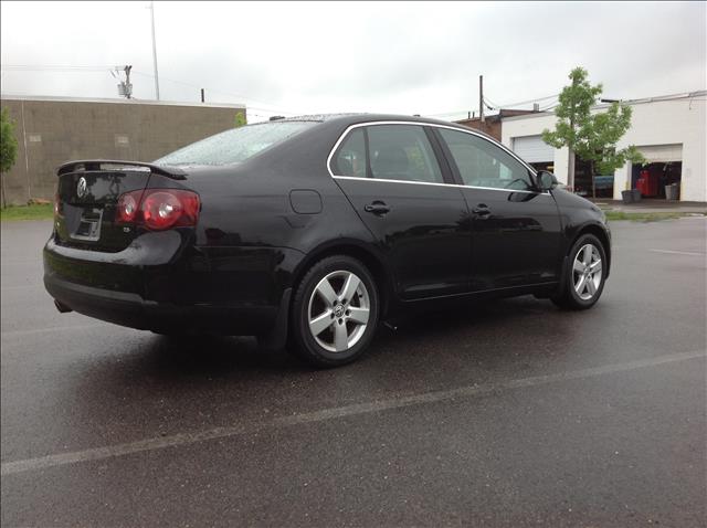 2008 Volkswagen Jetta Supercharged Notchback