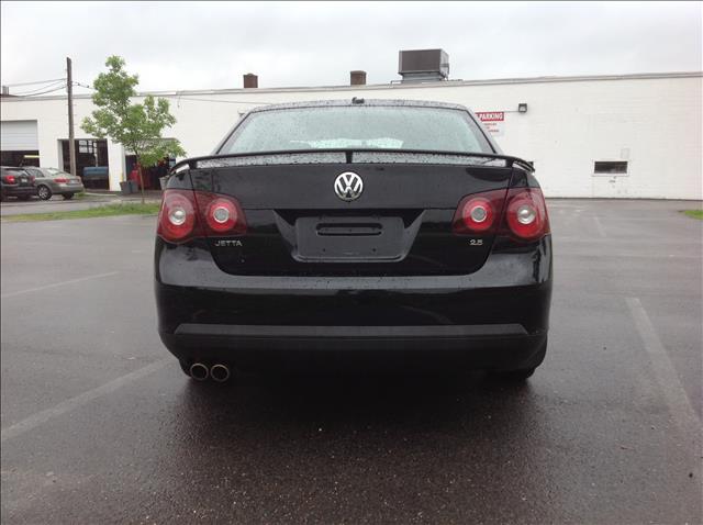 2008 Volkswagen Jetta Supercharged Notchback