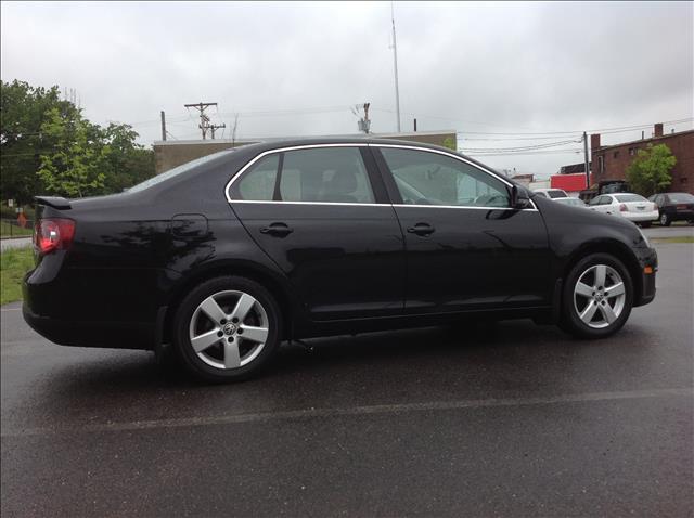 2008 Volkswagen Jetta Supercharged Notchback