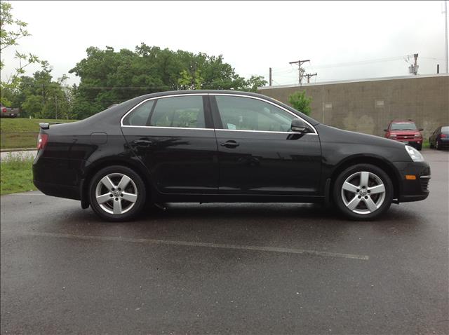 2008 Volkswagen Jetta Supercharged Notchback