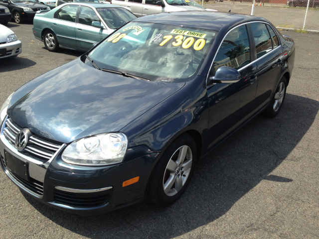 2008 Volkswagen Jetta Sedan V/6