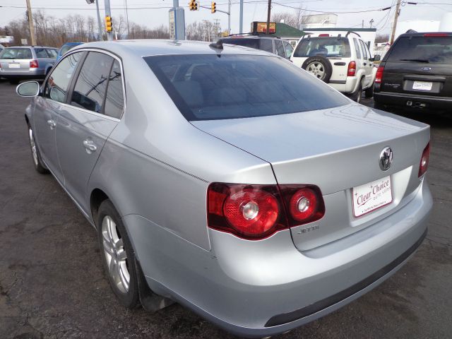 2009 Volkswagen Jetta CD With MP3