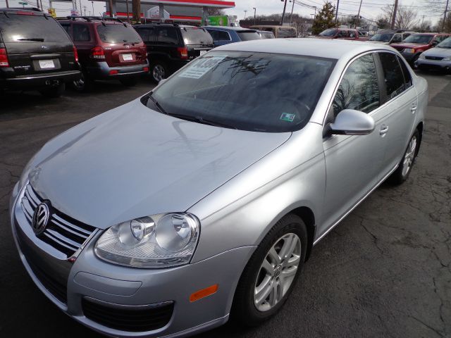 2009 Volkswagen Jetta CD With MP3