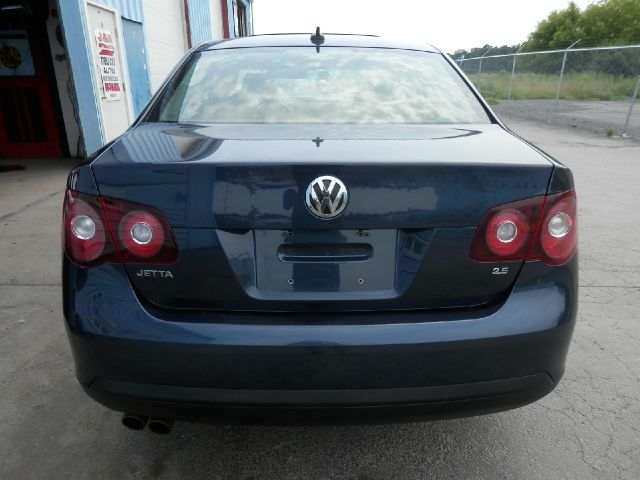 2009 Volkswagen Jetta Sedan V/6