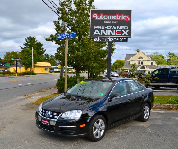 2009 Volkswagen Jetta Supercharged Notchback