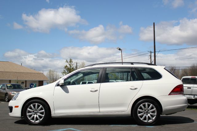 2009 Volkswagen Jetta SEL Front-wheel Drive