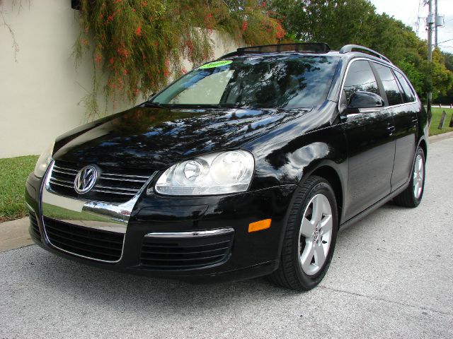 2009 Volkswagen Jetta S Cruiser Wagon 4D