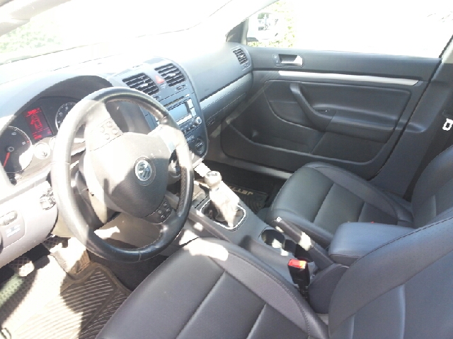 2009 Volkswagen Jetta CD With MP3