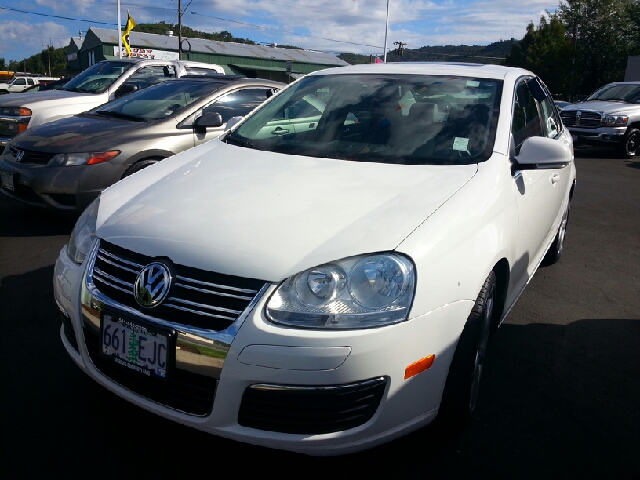 2009 Volkswagen Jetta CD With MP3