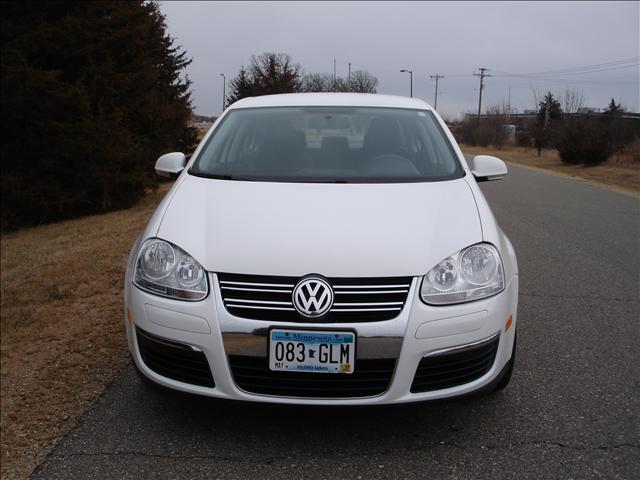 2009 Volkswagen Jetta Pickupslt Quad Cab SWB 4WD 4x4 Truck