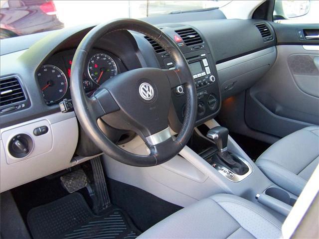 2009 Volkswagen Jetta 4DR LS AWD