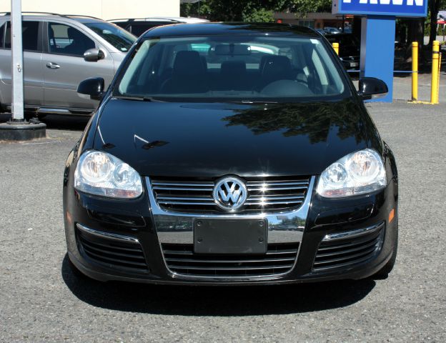 2009 Volkswagen Jetta Supercharged Notchback